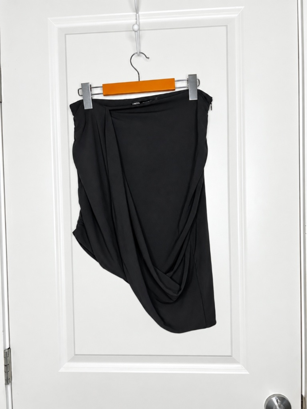 Zara Black Asymmetrical Skirt – Size 28